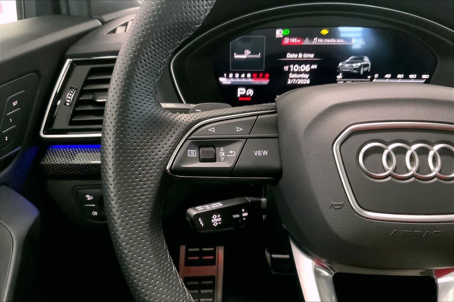 Thumbnail: 2025 Audi SQ5 - 24