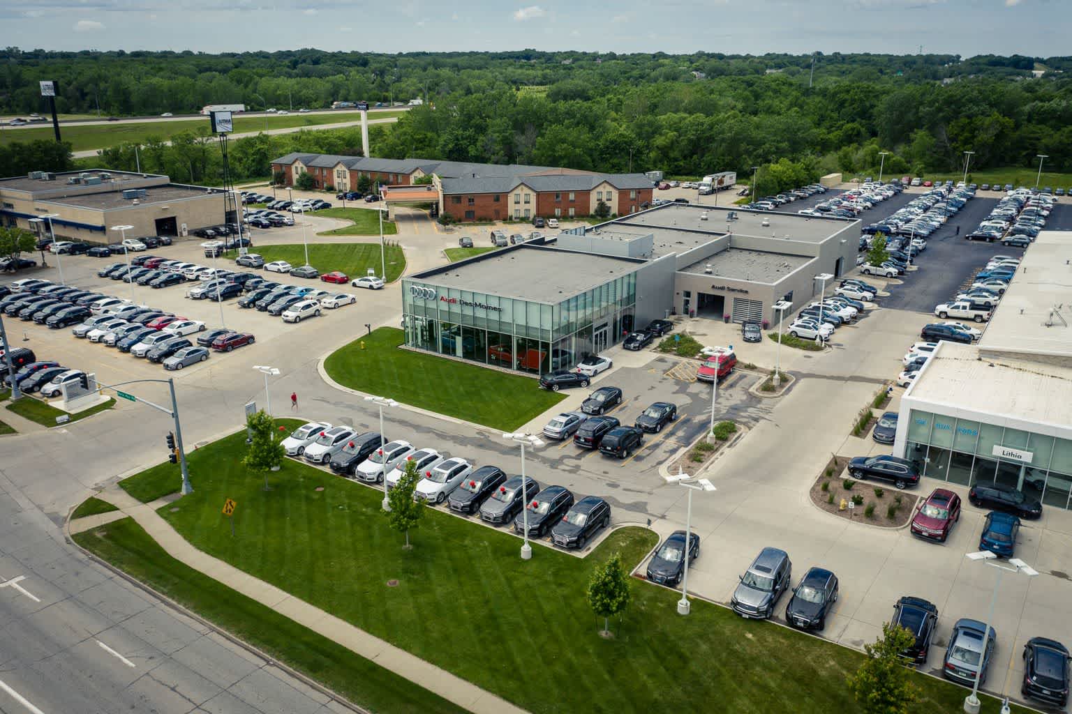 Thumbnail: 2019 Audi Q5 - 36