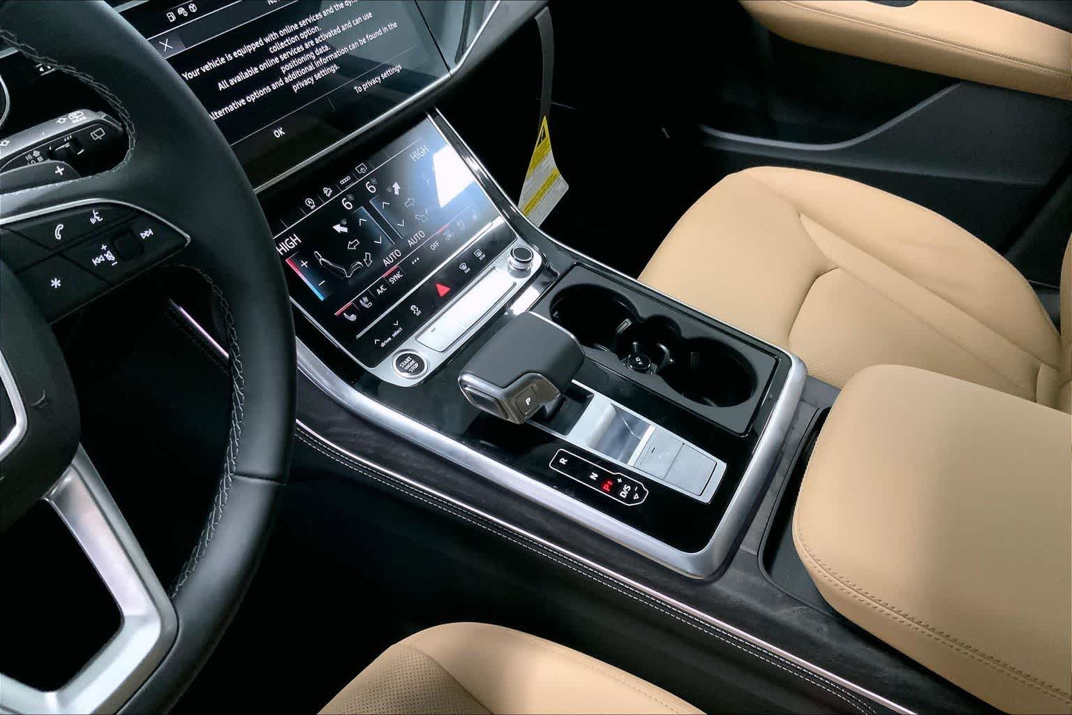 Thumbnail: 2025 Audi Q7 - 17