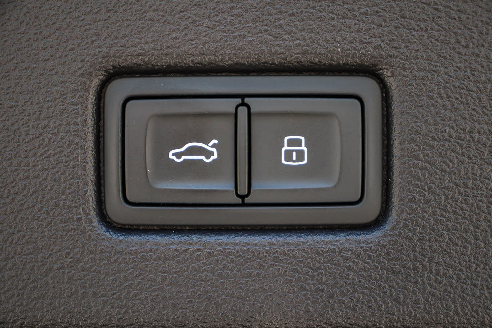 Thumbnail: 2022 Audi S7 - 42