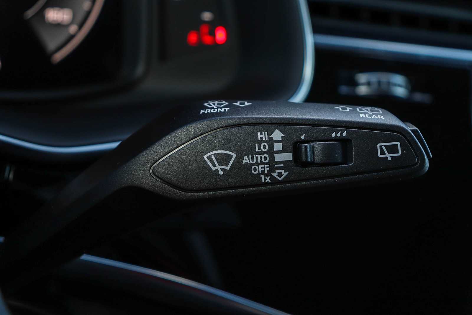 Thumbnail: 2026 Audi Q7 - 33