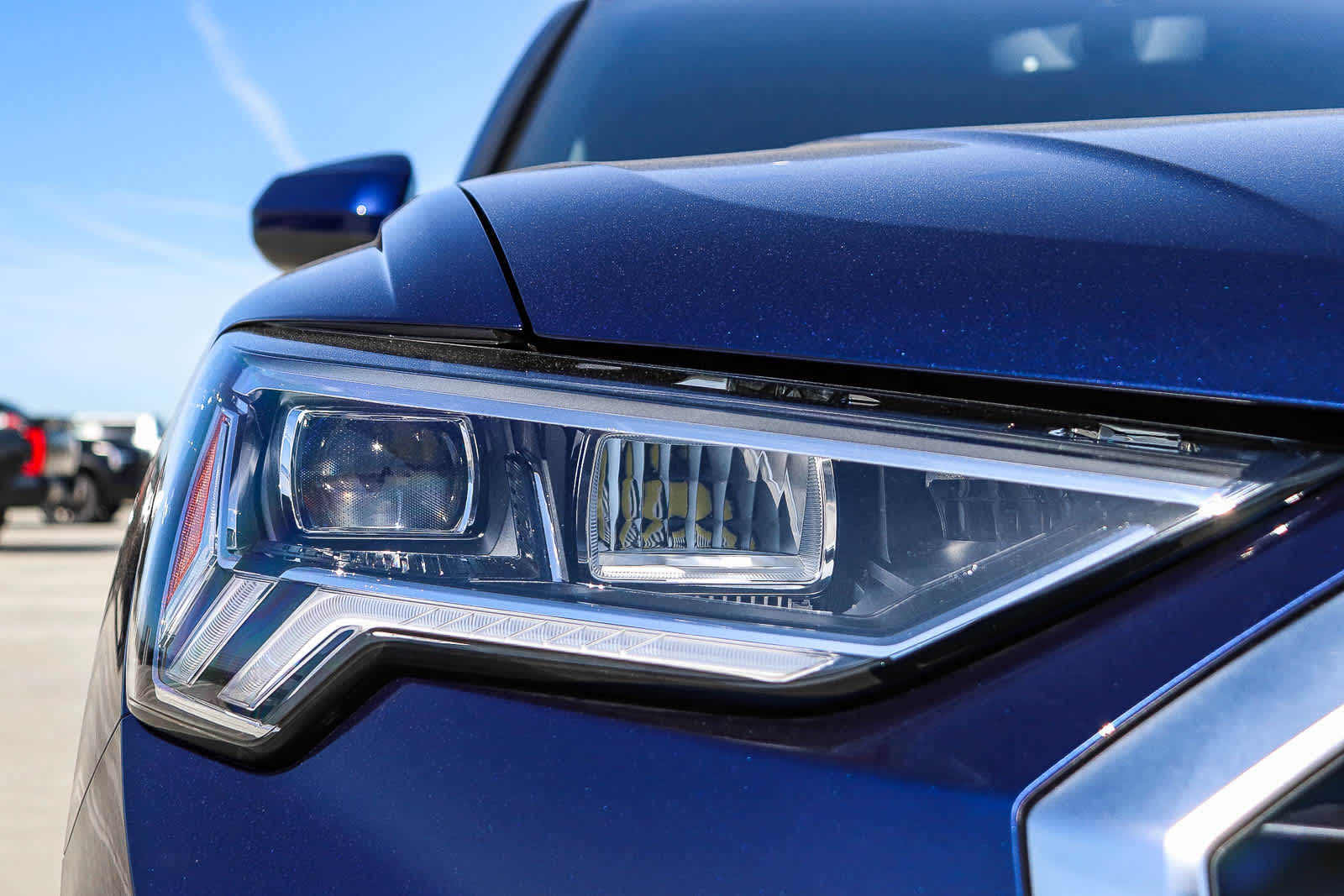 Thumbnail: 2025 Audi Q3 - 9