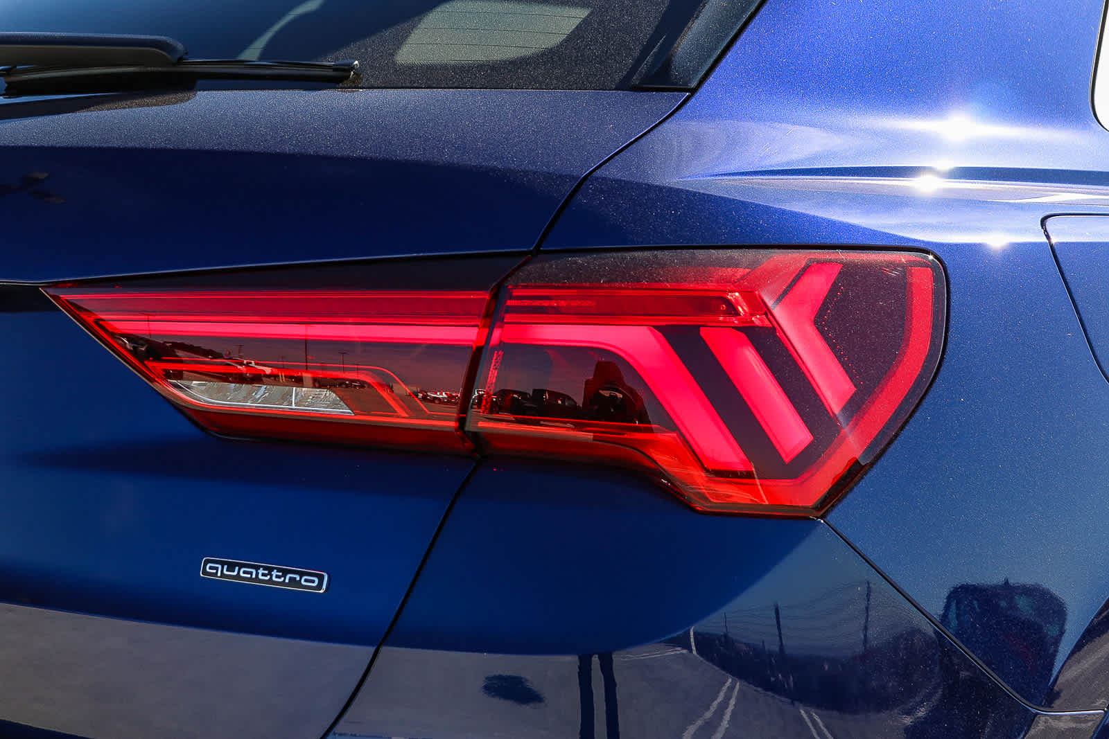 Thumbnail: 2025 Audi Q3 - 10