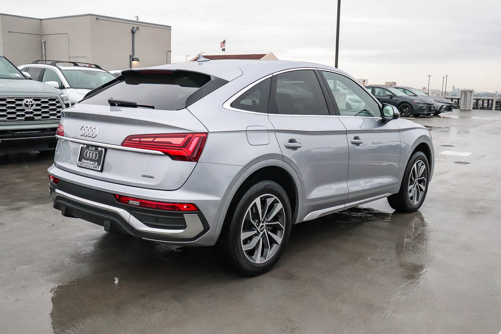 Thumbnail: 2022 Audi Q5 - 7