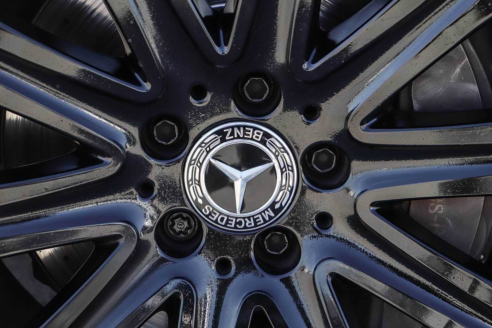 Thumbnail: 2018 Mercedes-Benz SL-Class - 21