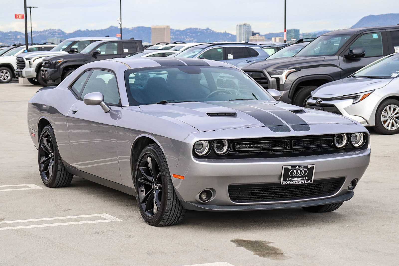 Thumbnail: 2017 Dodge Challenger - 3