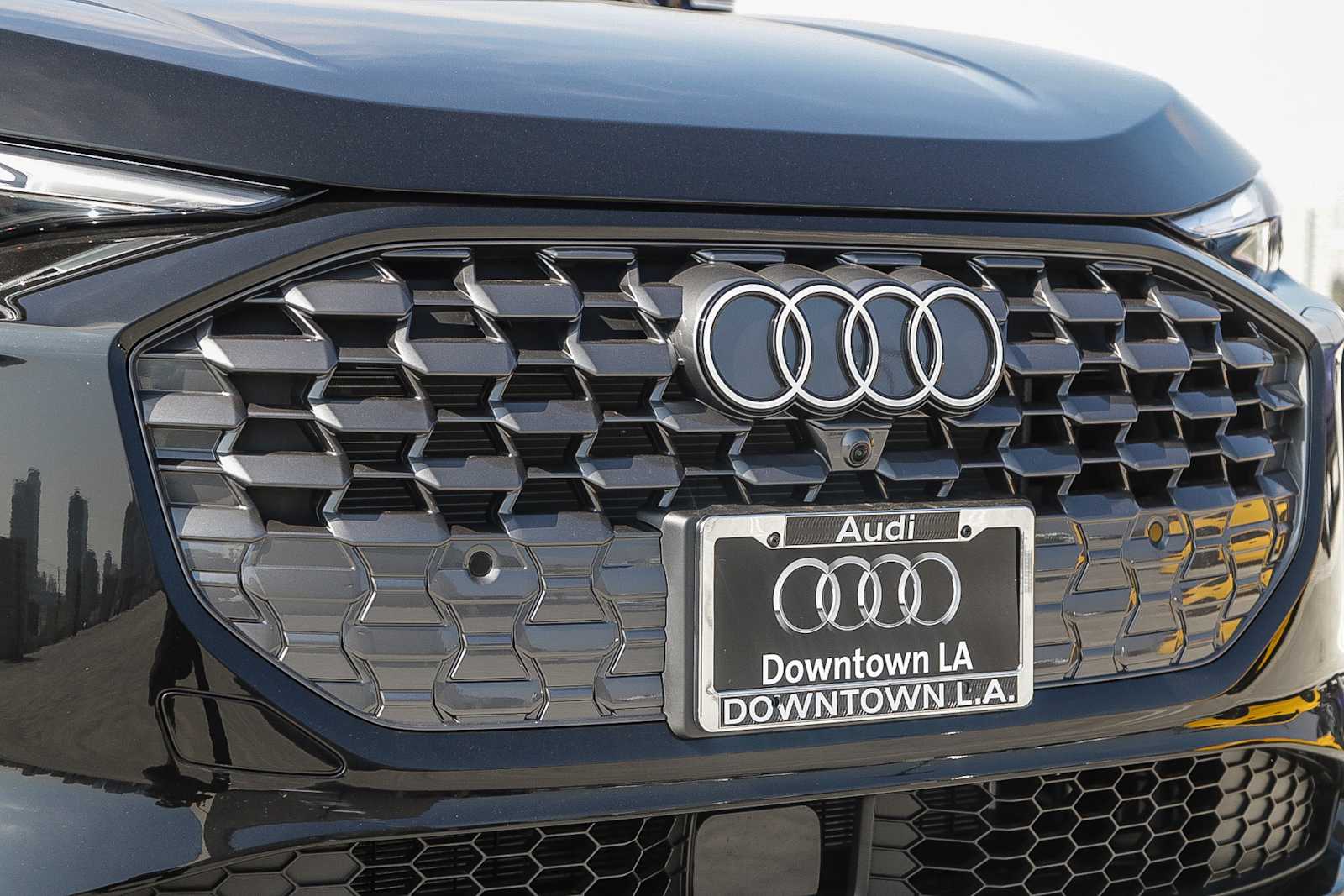 Thumbnail: 2025 Audi Q5 - 5