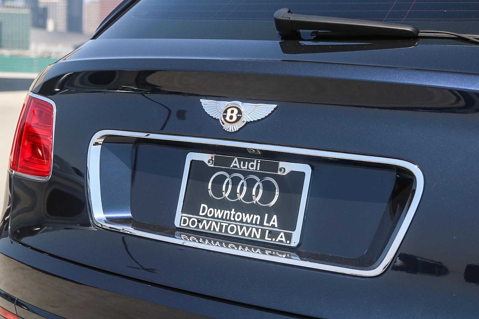 Thumbnail: 2019 Bentley Bentayga - 11