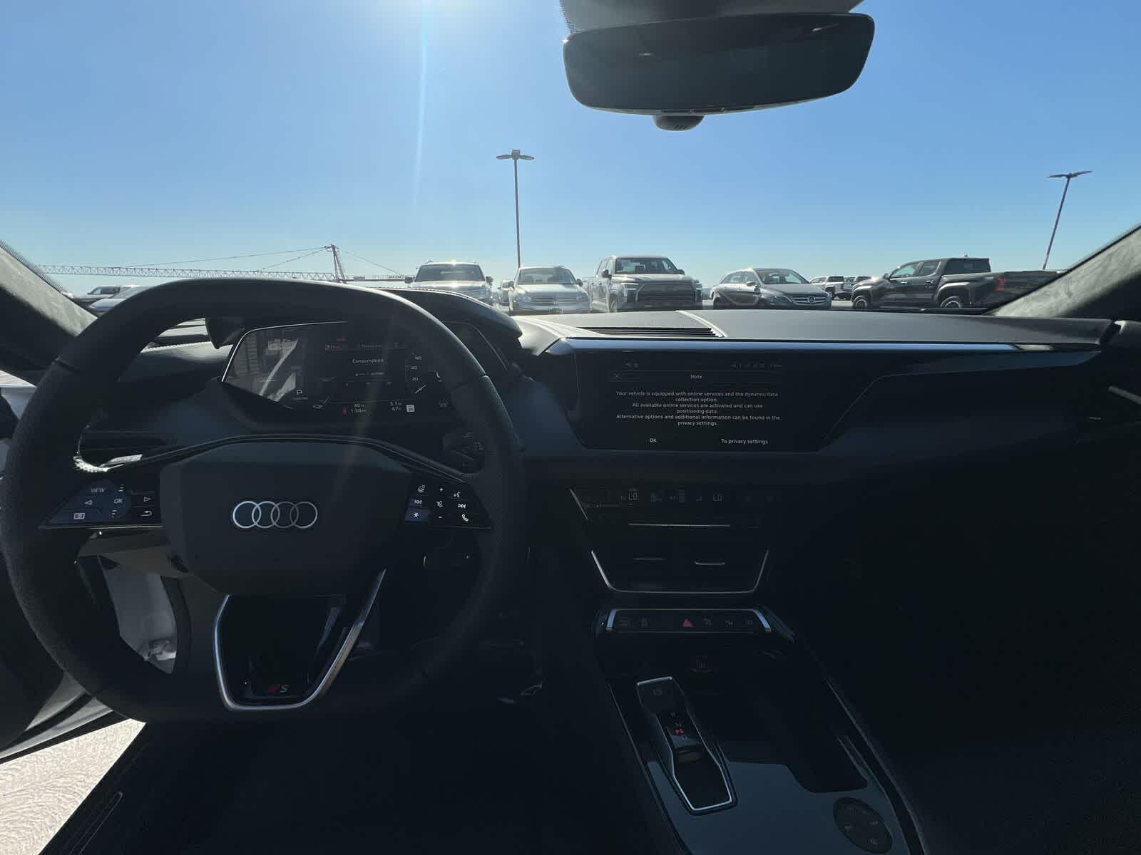Thumbnail: 2025 Audi e-tron GT - 9