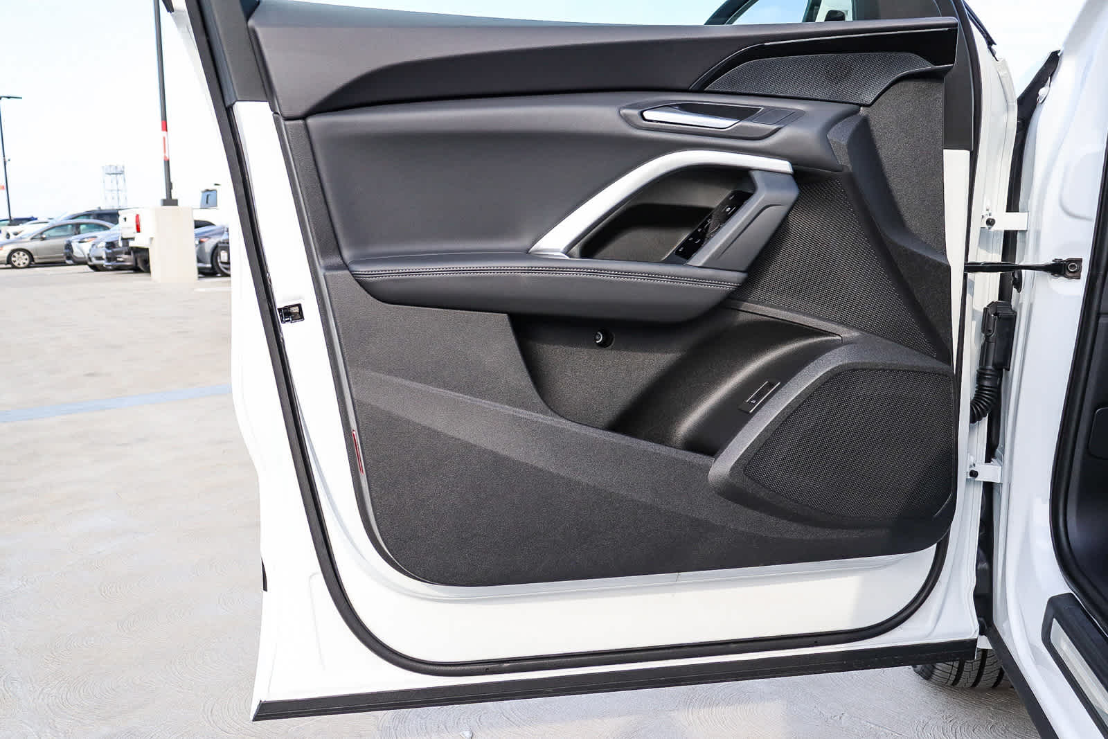 Thumbnail: 2025 Audi Q5 - 27