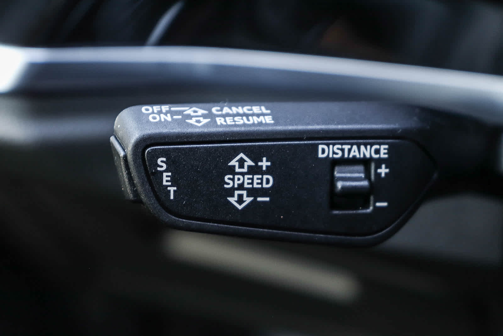 Thumbnail: 2025 Audi Q3 - 31