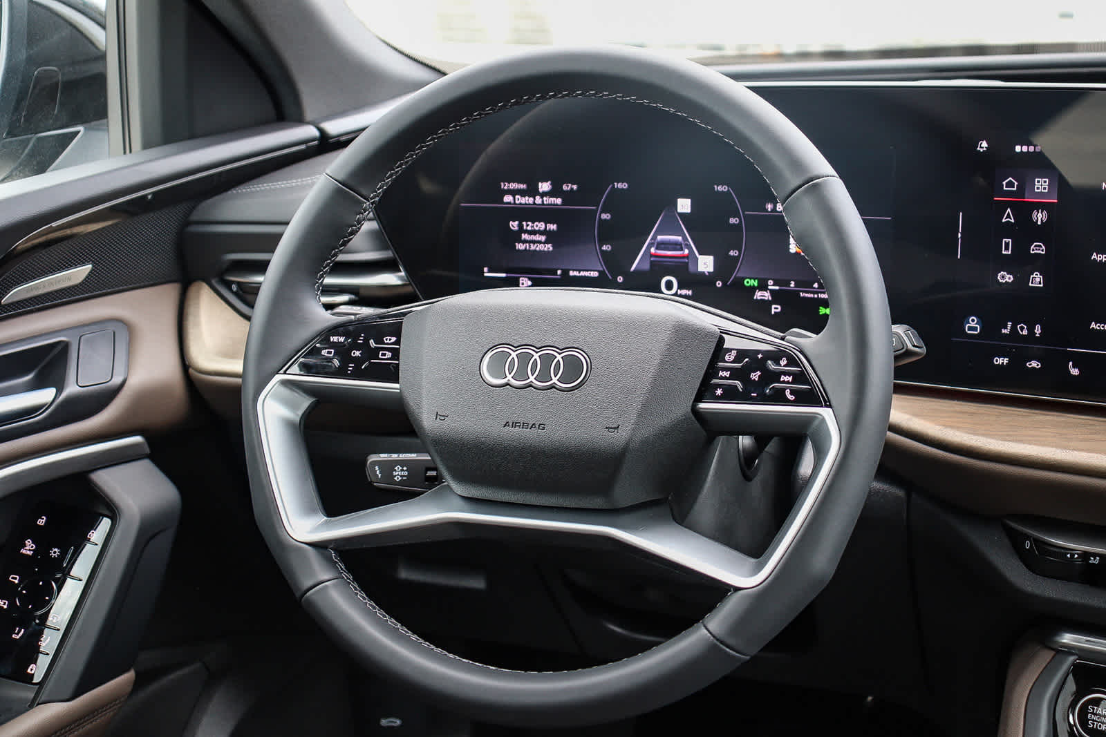 Thumbnail: 2025 Audi Q5 - 22