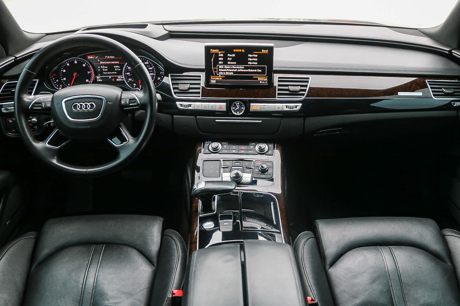 Thumbnail: 2017 Audi A8 - 12