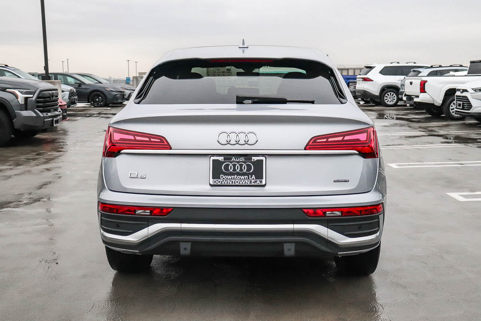 Thumbnail: 2022 Audi Q5 - 8