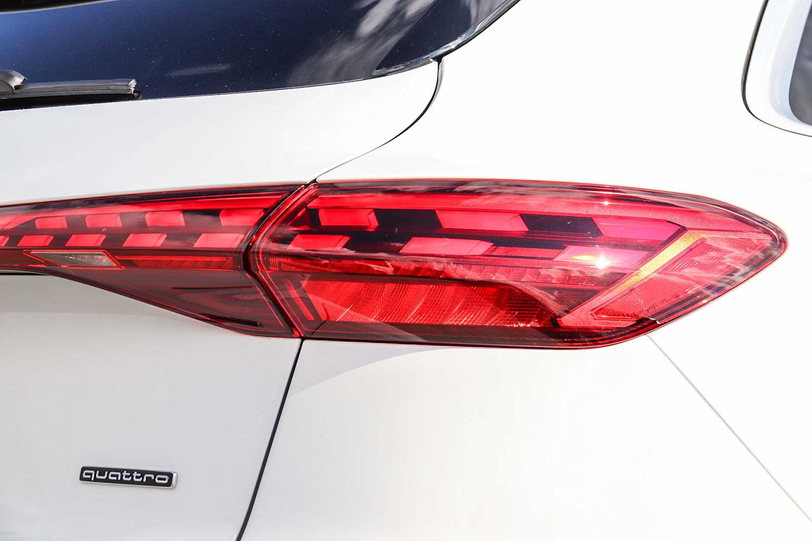 Thumbnail: 2025 Audi Q5 - 10