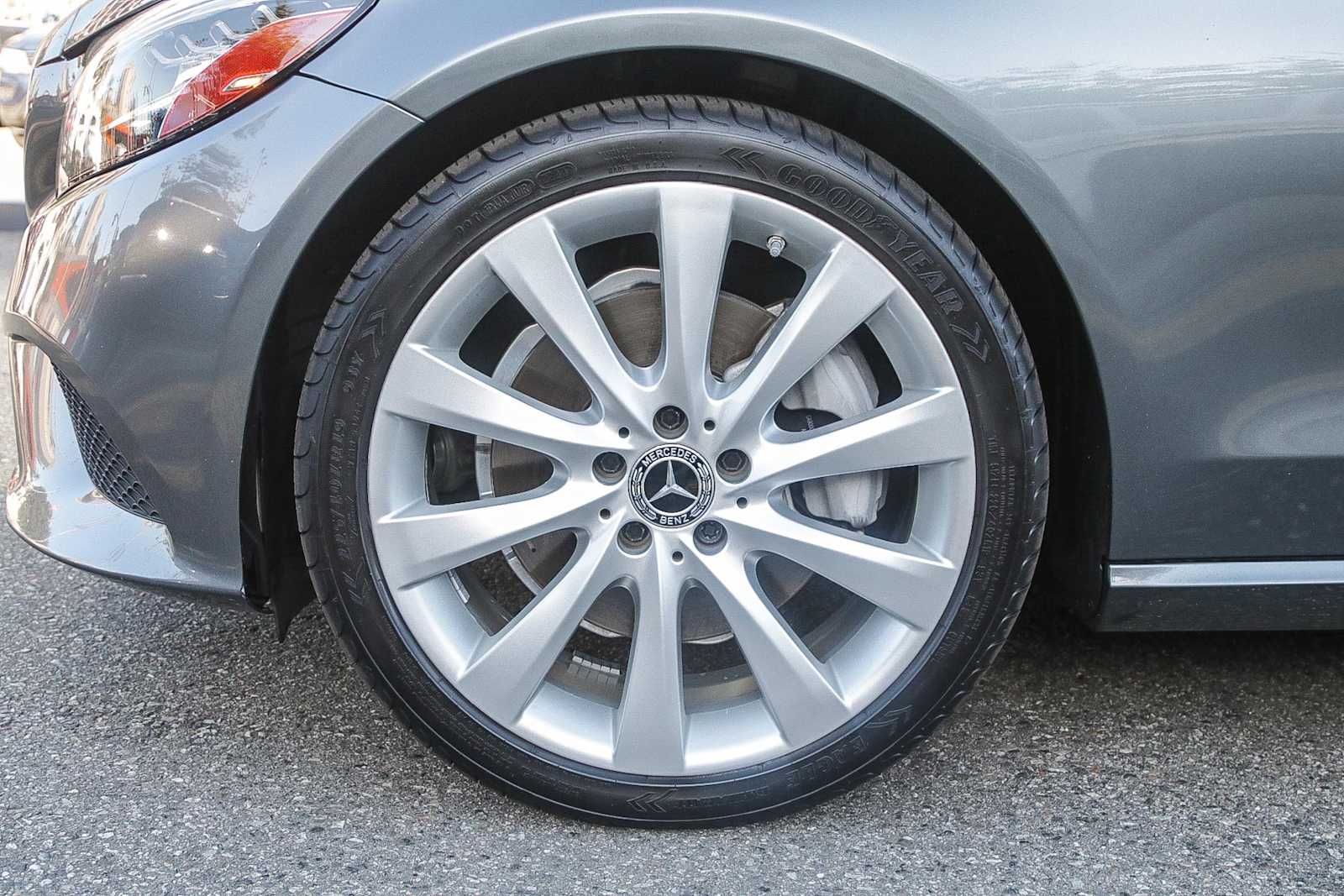 Thumbnail: 2019 Mercedes-Benz C-Class - 11