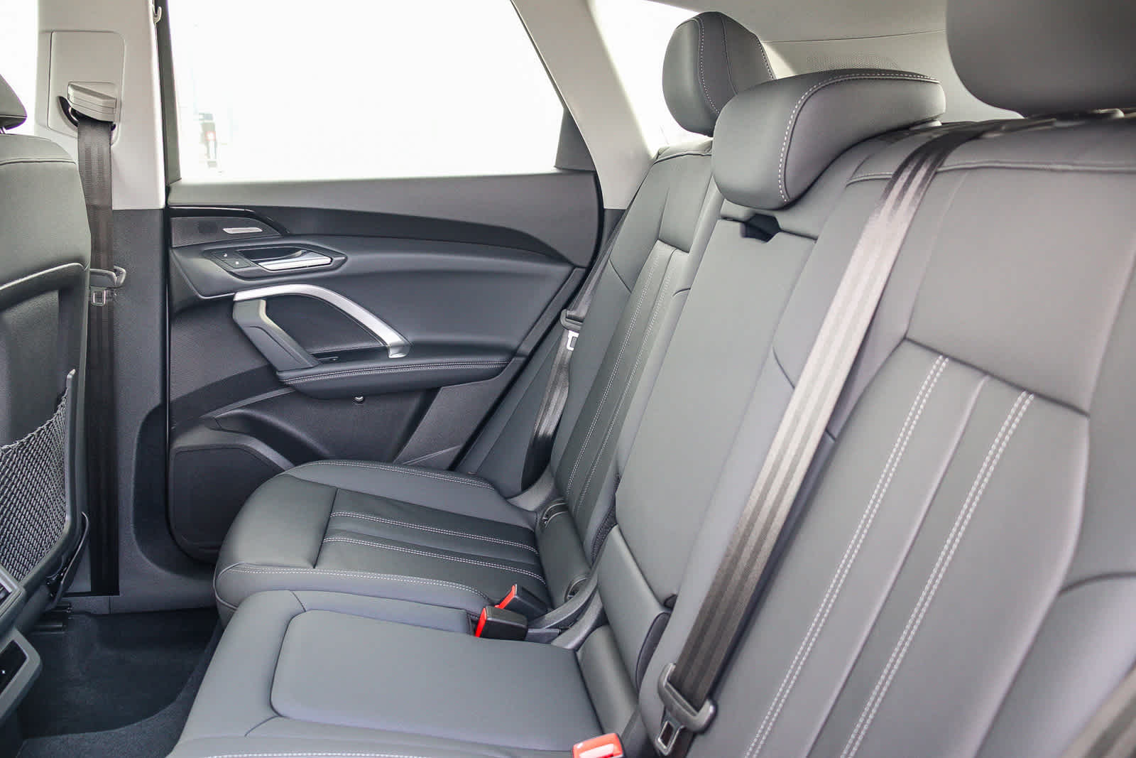 Thumbnail: 2025 Audi Q5 - 25