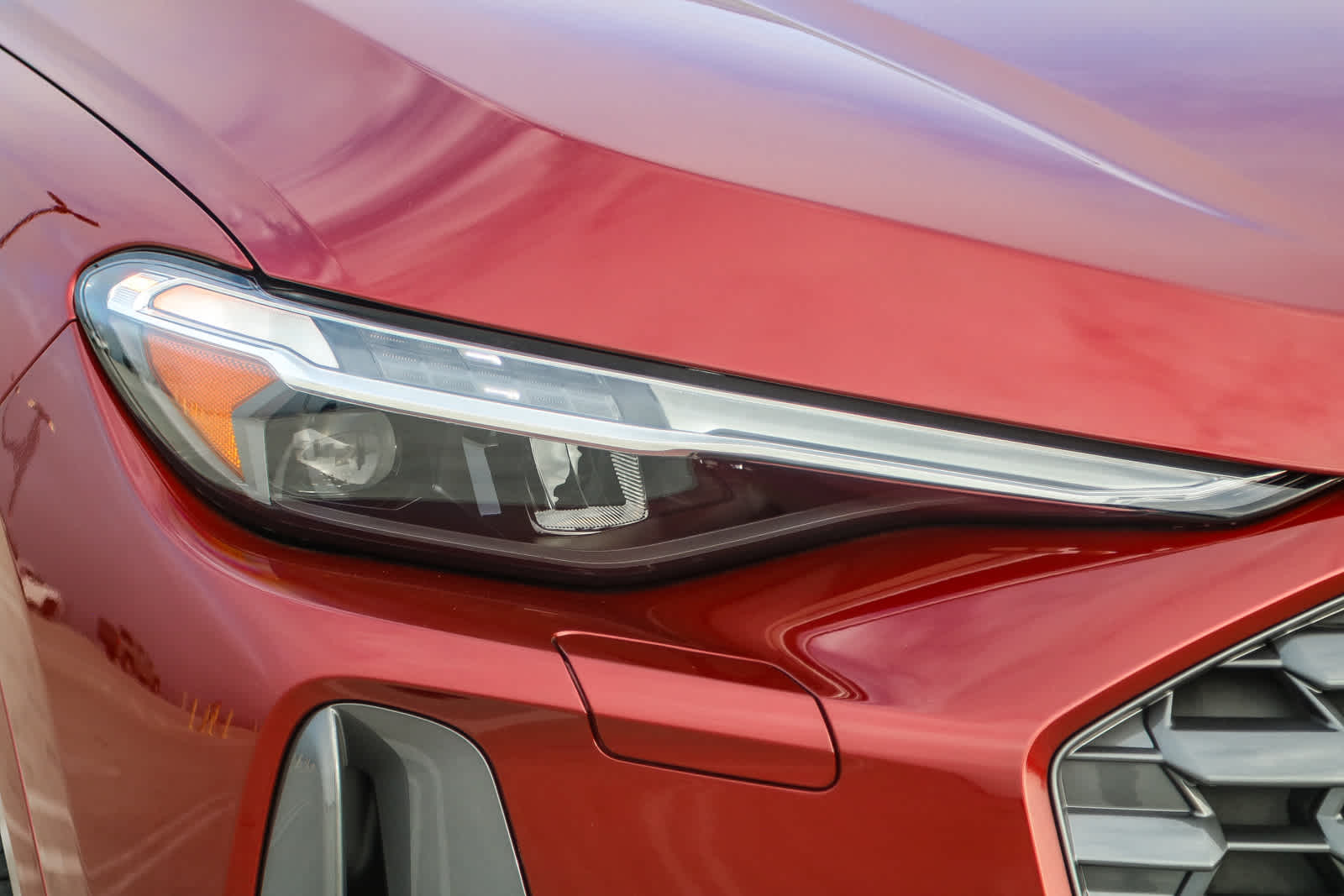 Thumbnail: 2025 Audi Q5 - 4