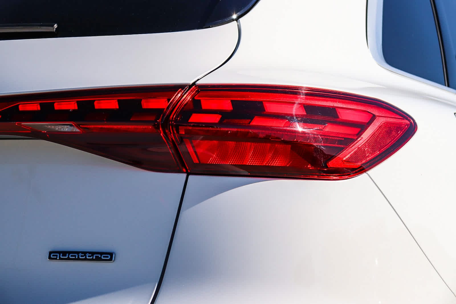 Thumbnail: 2025 Audi Q5 - 10