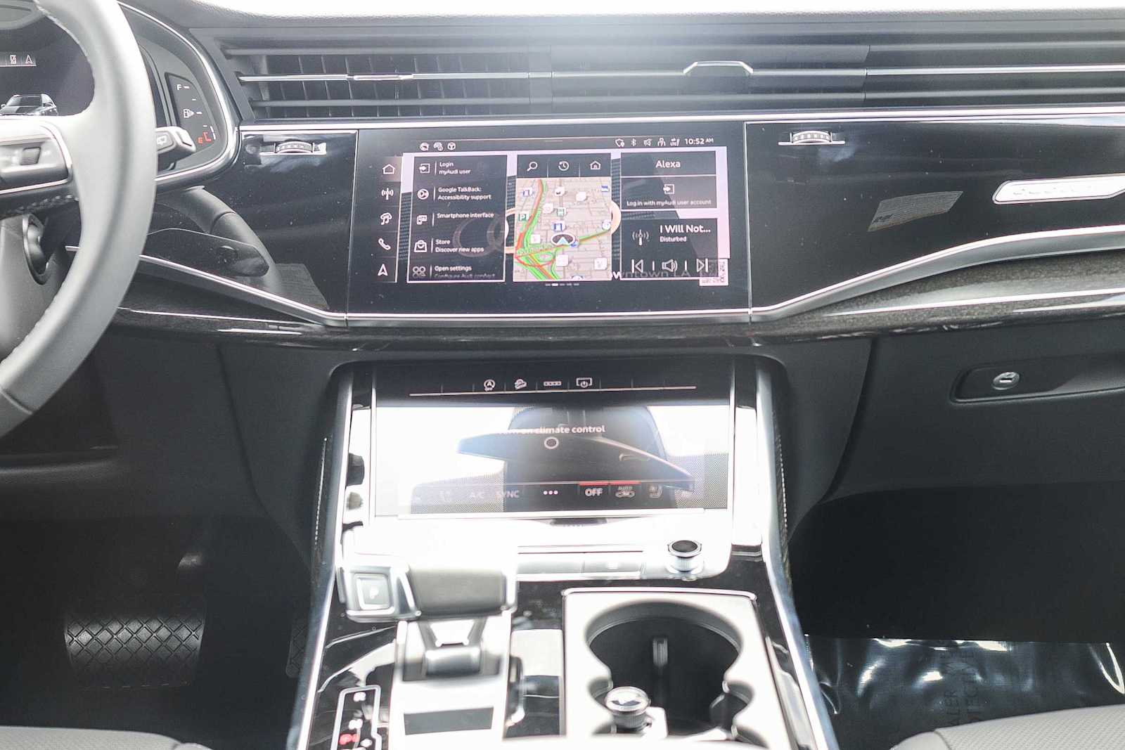 Thumbnail: 2025 Audi Q7 - 14