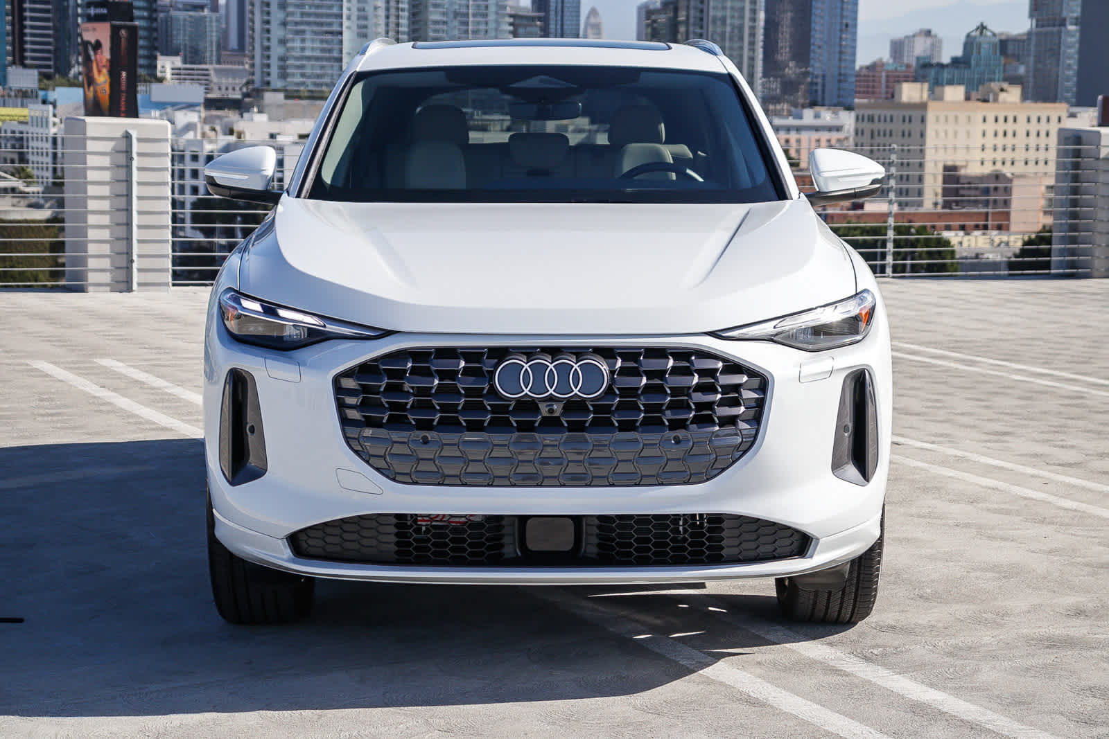 Thumbnail: 2025 Audi Q5 - 2