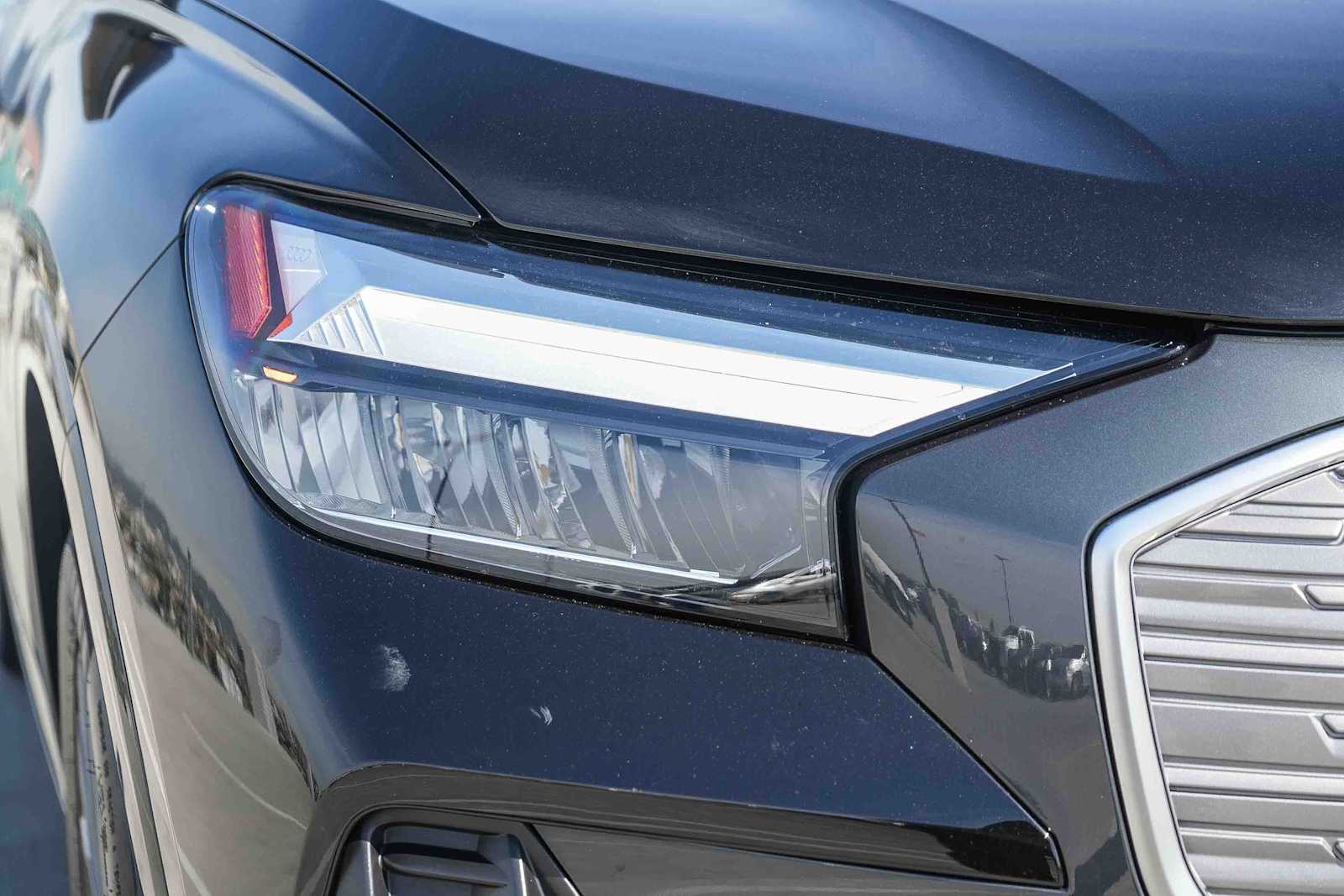 Thumbnail: 2023 Audi Q4 e-tron - 4