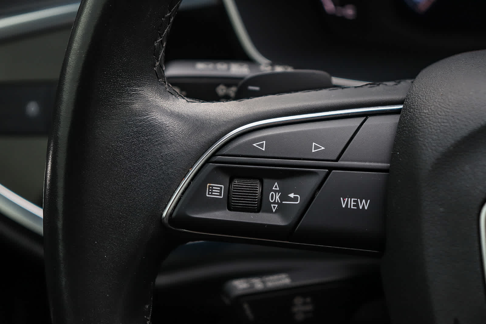 Thumbnail: 2023 Audi Q3 - 20