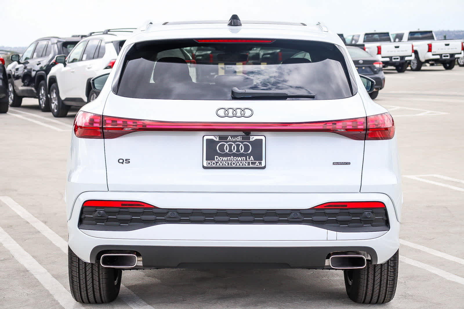 Thumbnail: 2025 Audi Q5 - 8