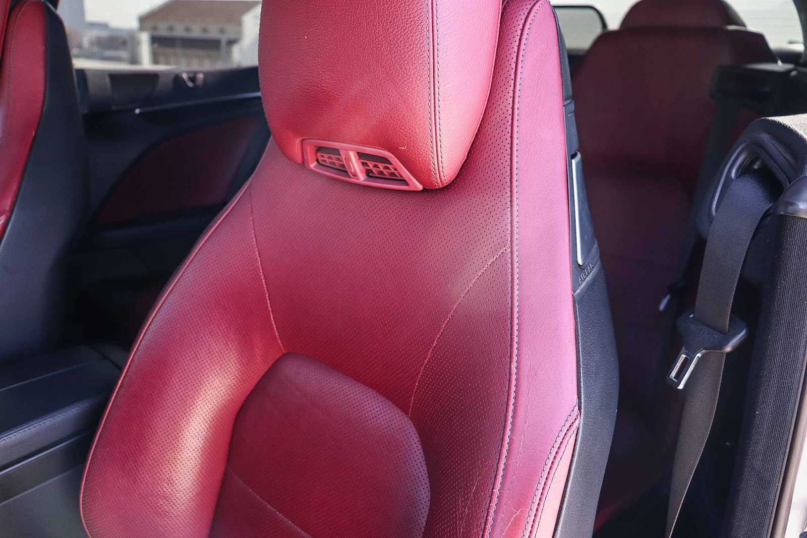 Thumbnail: 2016 Mercedes-Benz E-Class - 38