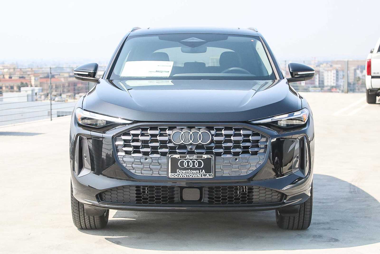 Thumbnail: 2025 Audi Q5 - 2
