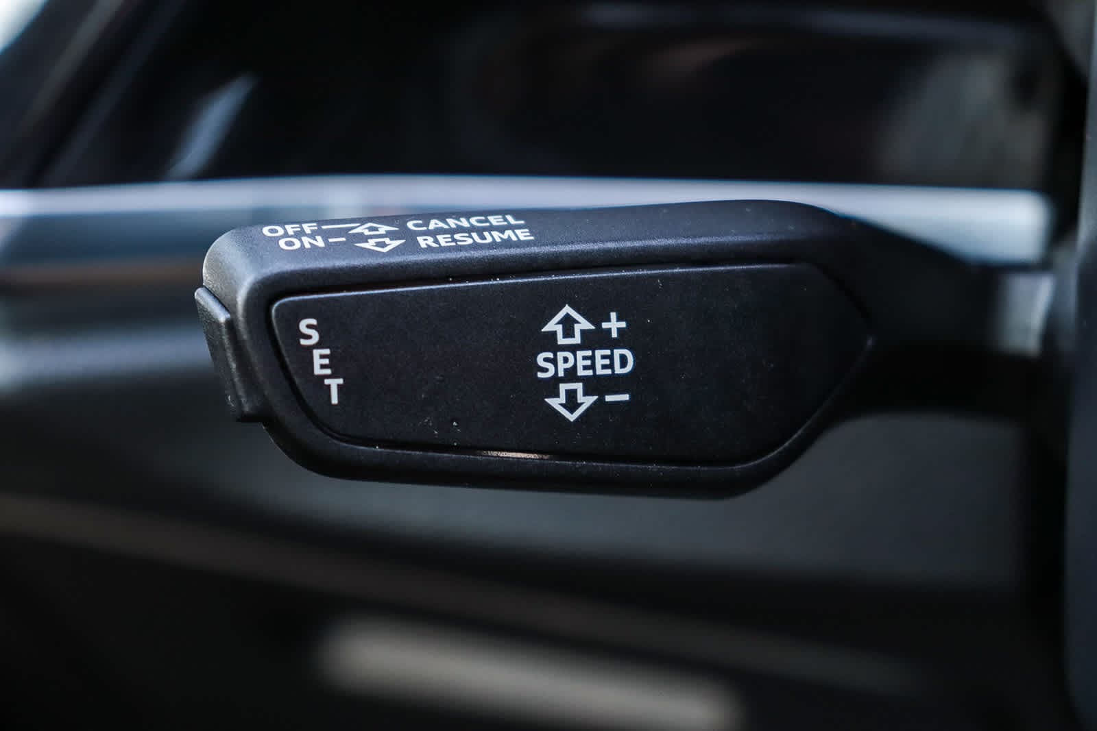 Thumbnail: 2023 Audi Q3 - 31