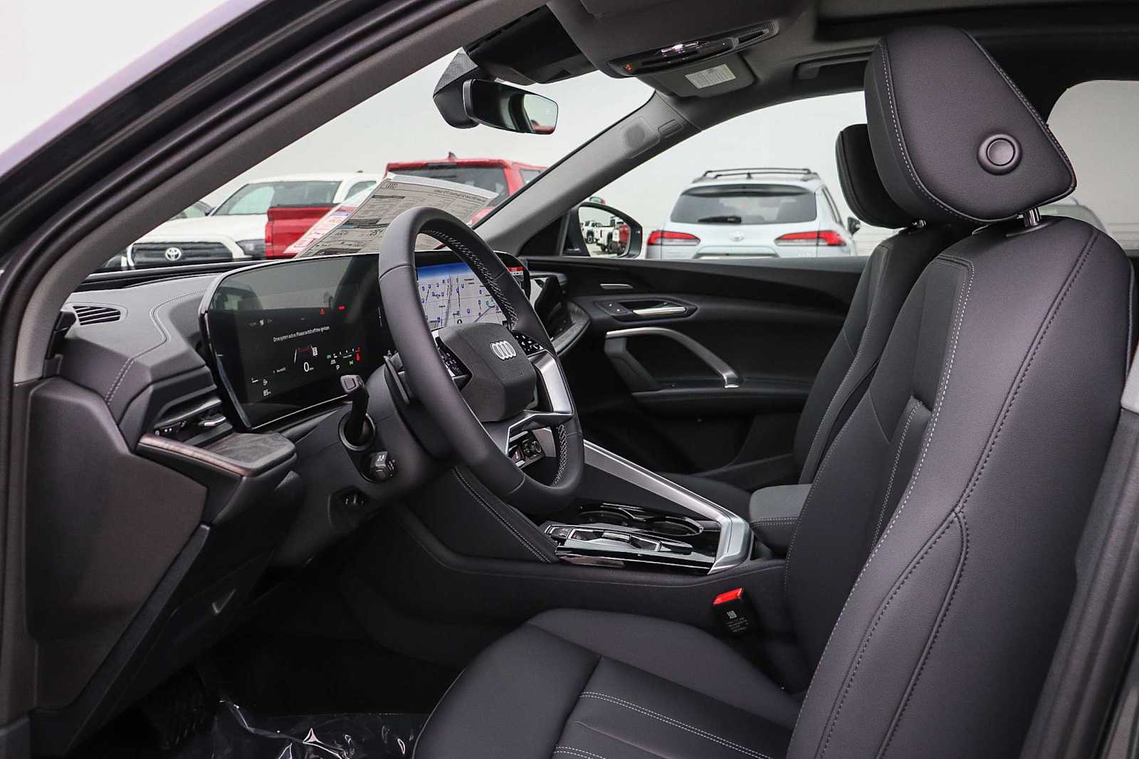 Thumbnail: 2025 Audi Q5 - 22