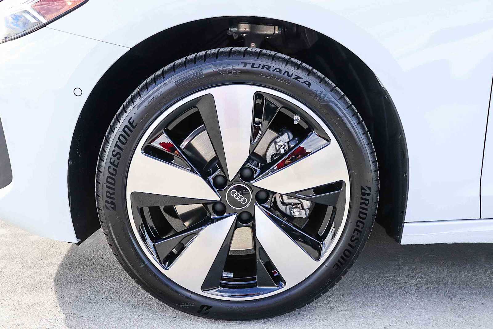 Thumbnail: 2025 Audi A5 - 13