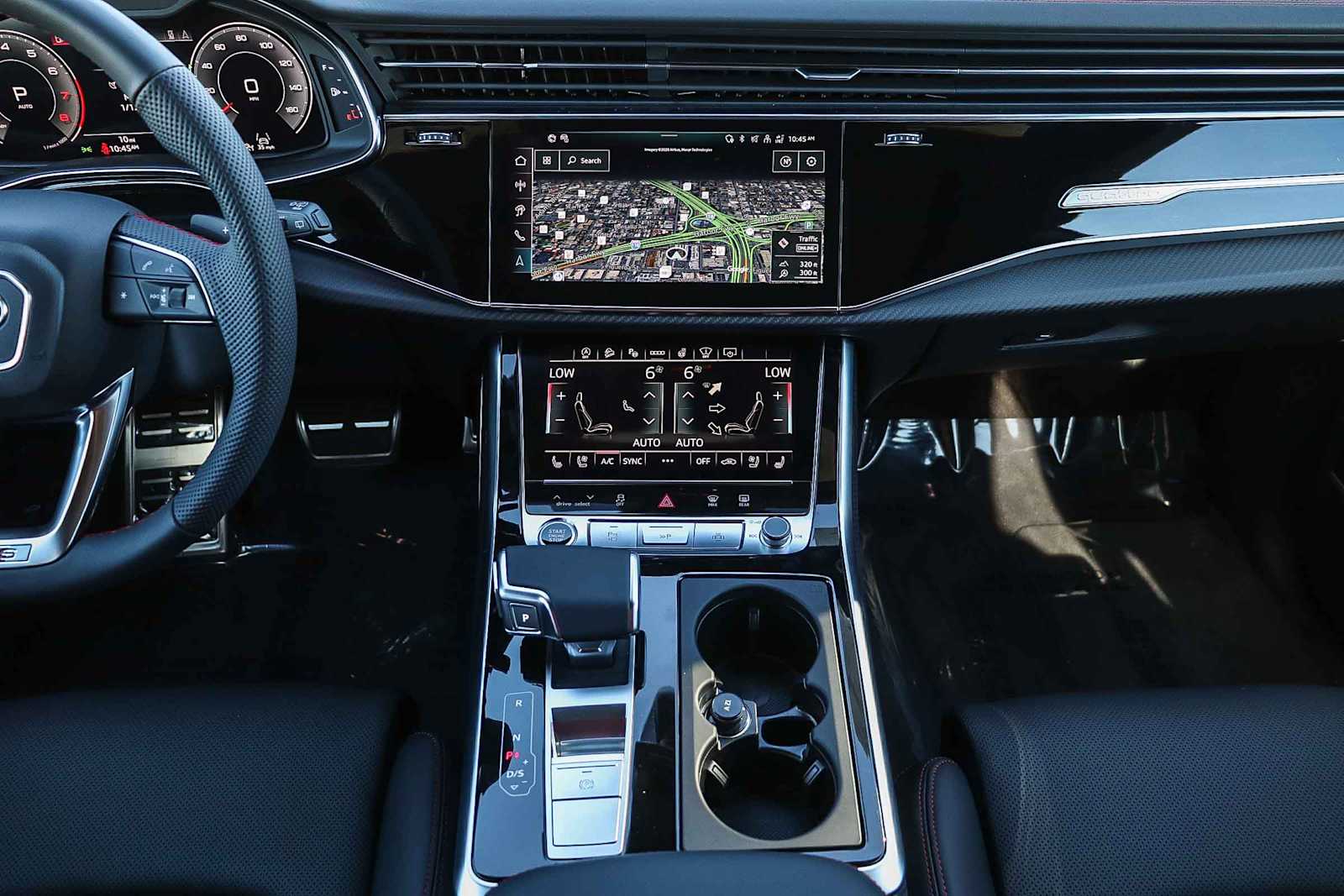 Thumbnail: 2026 Audi Q8 - 17