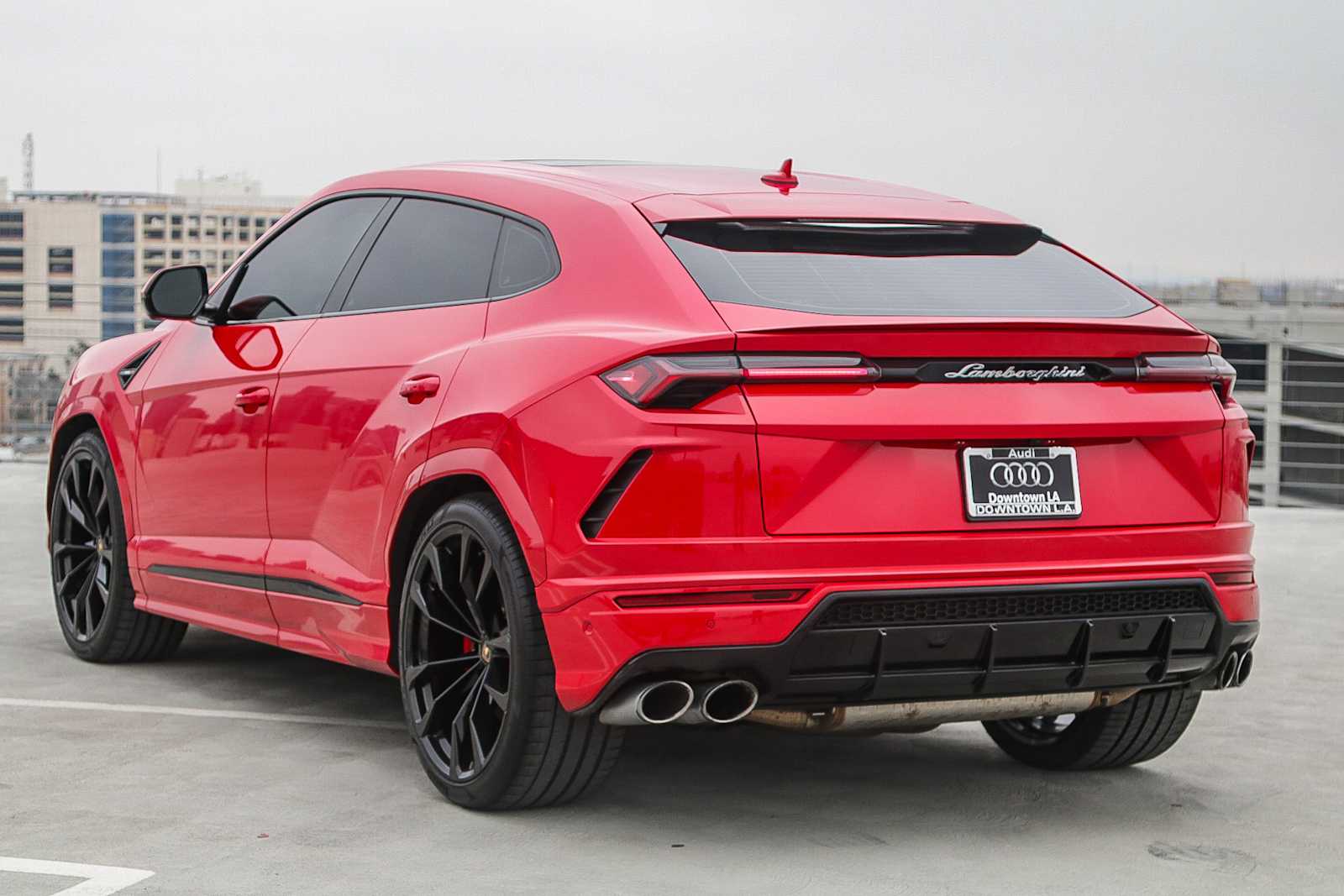 Thumbnail: 2021 Lamborghini Urus - 8