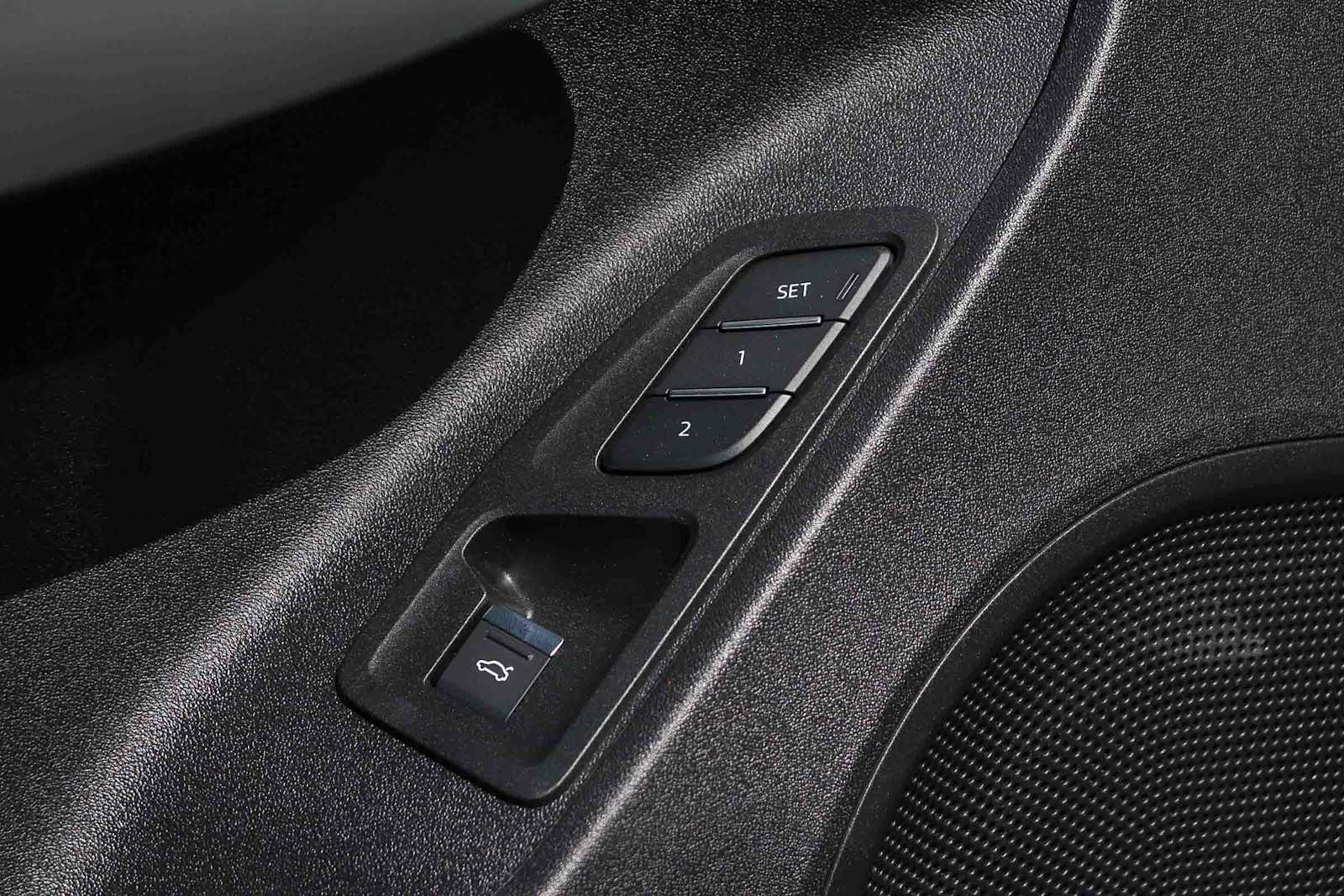 Thumbnail: 2026 Audi Q3 - 28