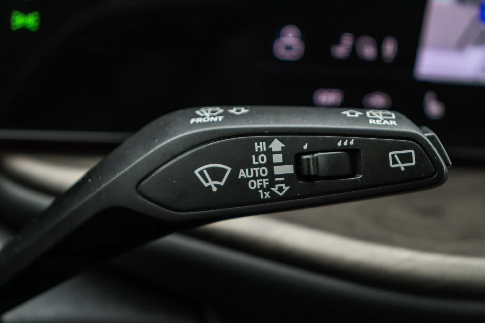 Thumbnail: 2025 Audi Q5 - 31