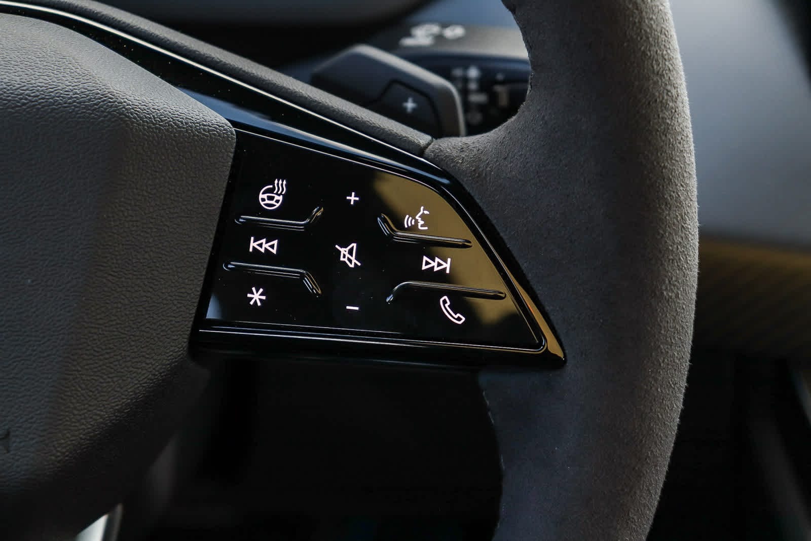 Thumbnail: 2026 Audi e-tron GT - 21