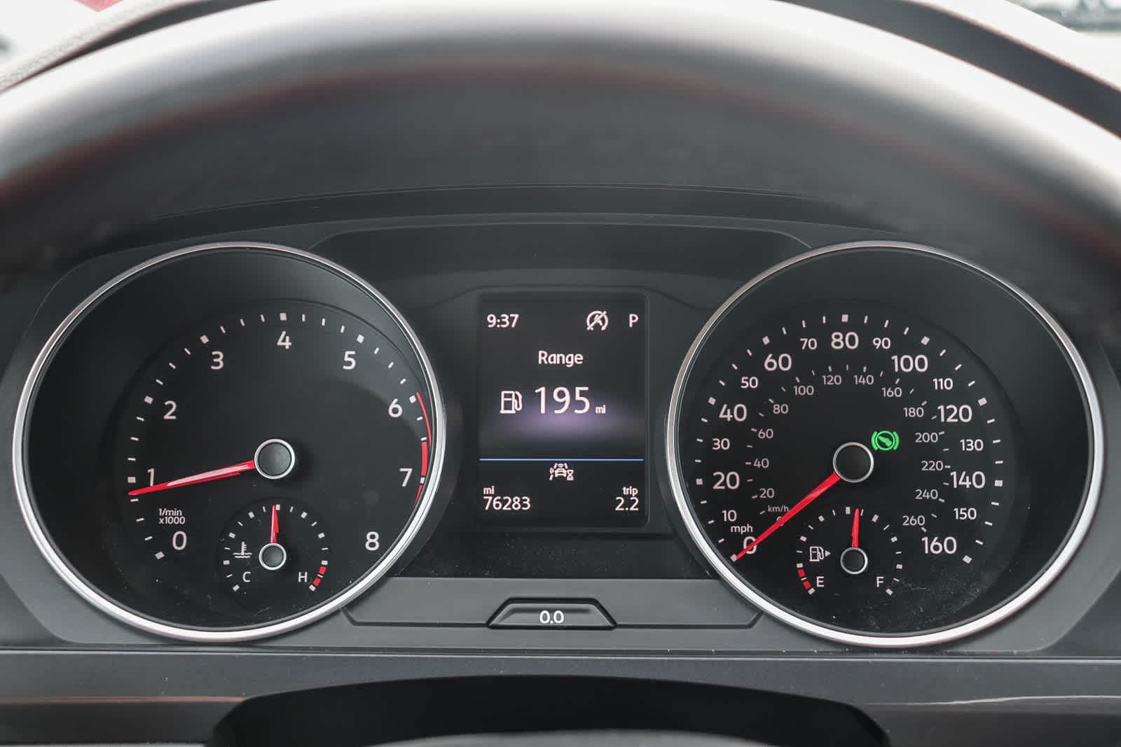 Thumbnail: 2020 Volkswagen Tiguan - 30