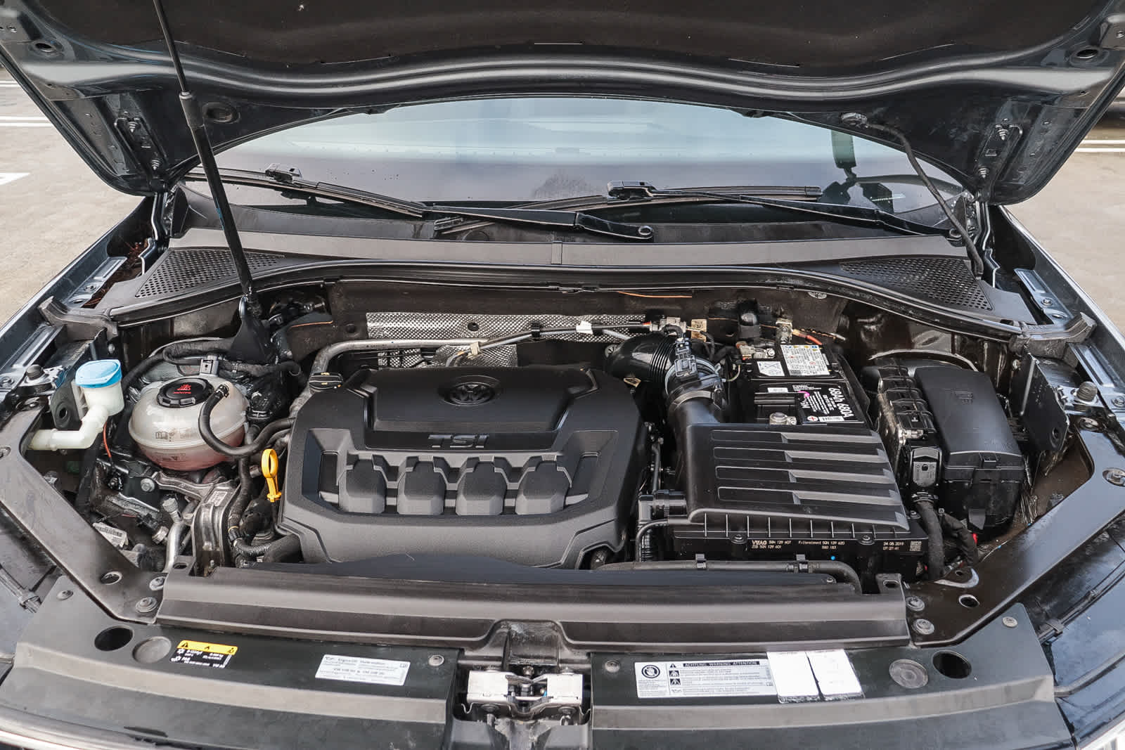 Thumbnail: 2020 Volkswagen Tiguan - 35