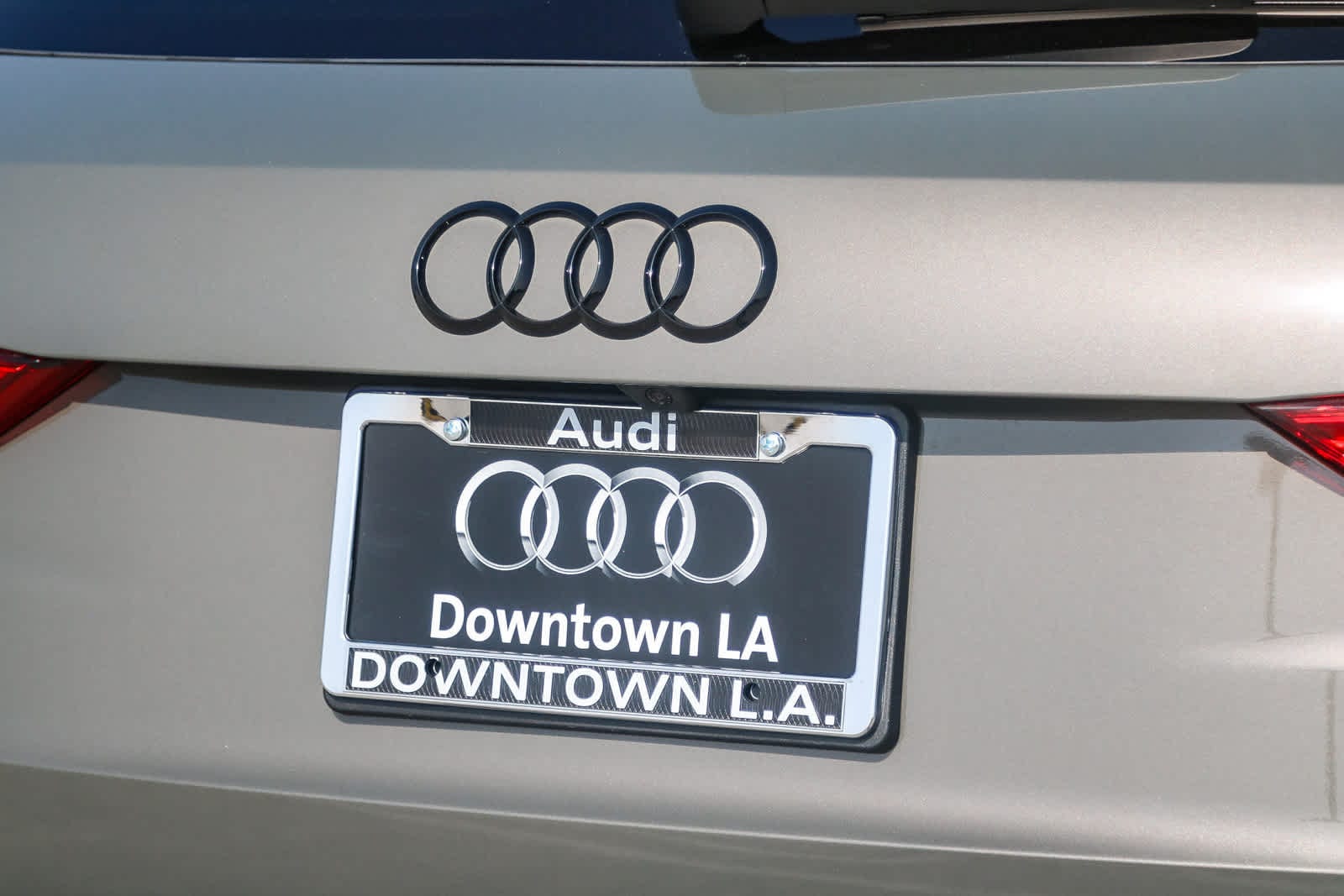 Thumbnail: 2025 Audi Q3 - 13