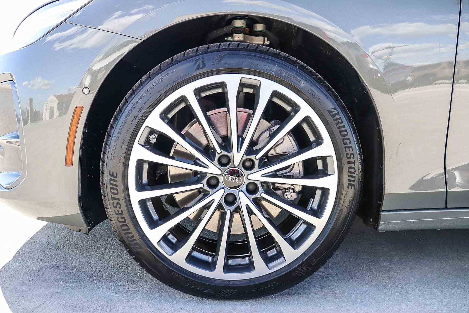 Thumbnail: 2026 Audi A6 - 14