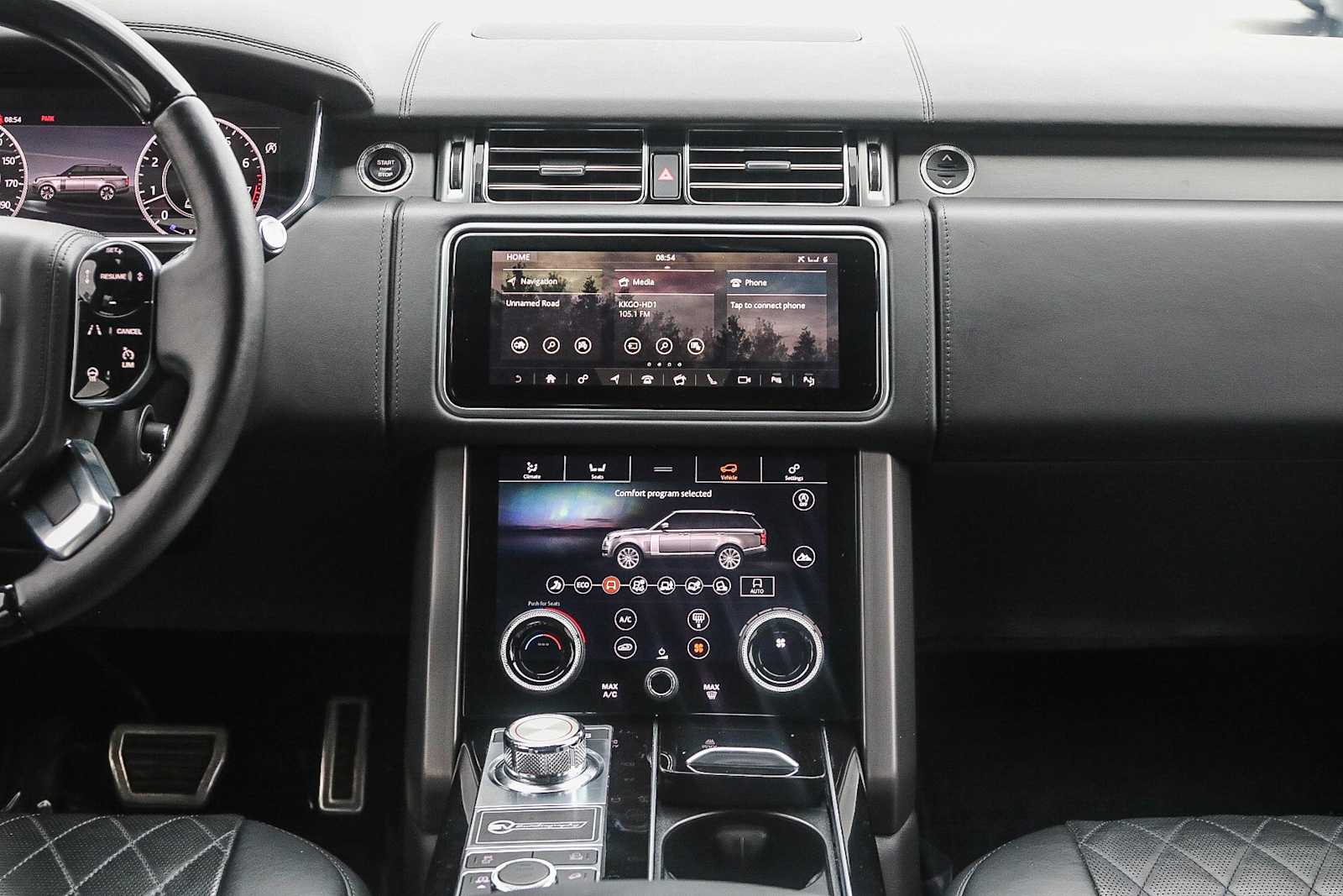 Thumbnail: 2021 Land Rover Range Rover - 17