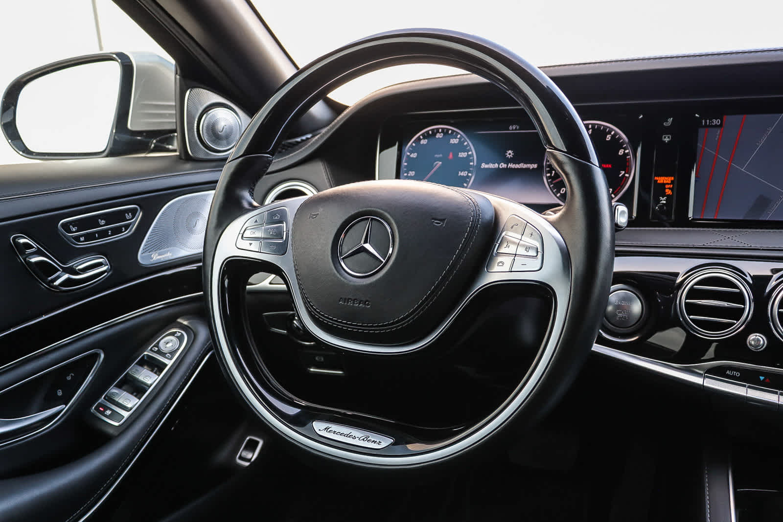 Thumbnail: 2016 Mercedes-Benz S-Class - 26