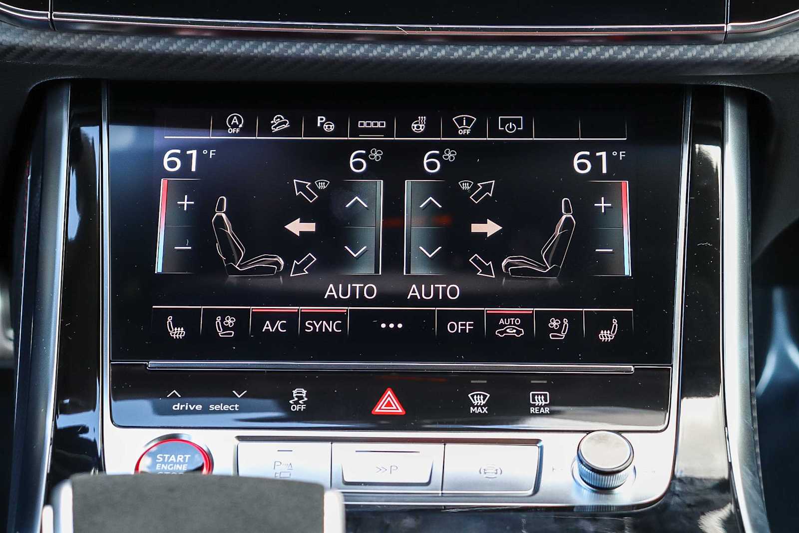 Thumbnail: 2026 Audi RS Q8 - 18