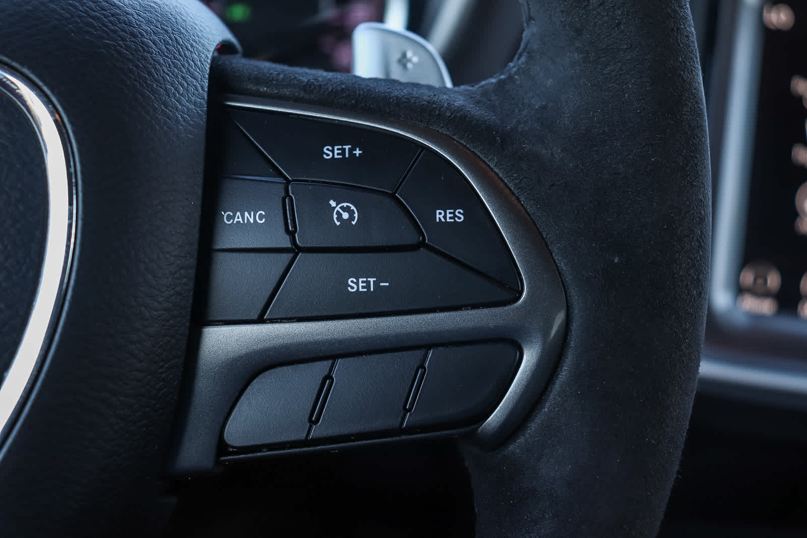 Thumbnail: 2022 Dodge Challenger - 32