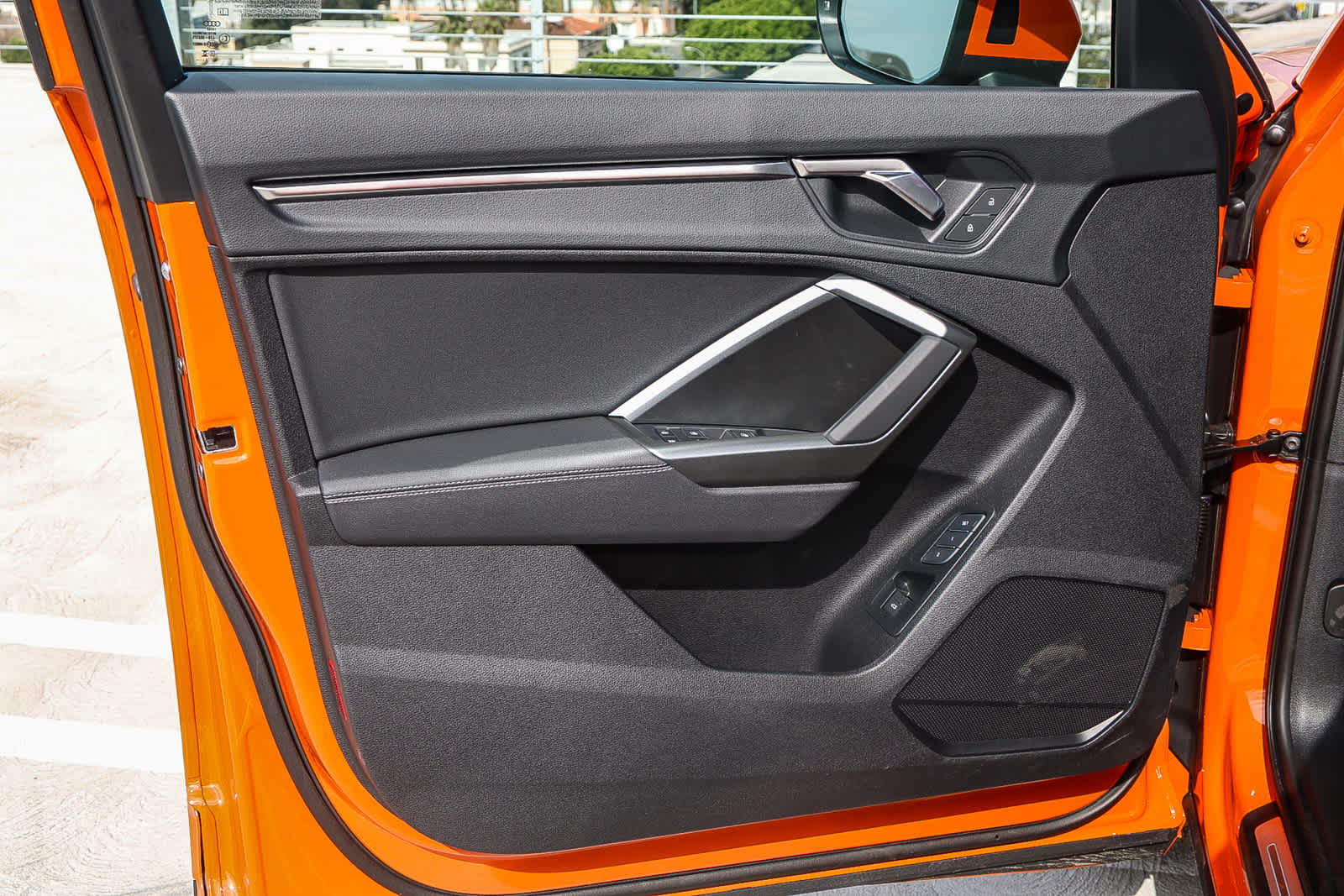 Thumbnail: 2025 Audi Q3 - 22