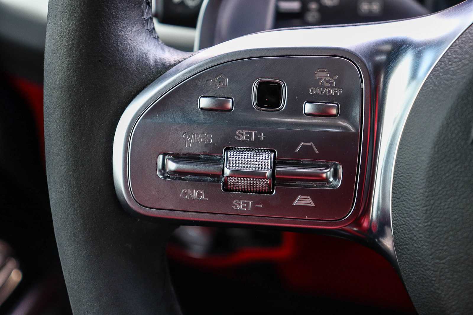 Thumbnail: 2021 Mercedes-Benz G-Class - 19