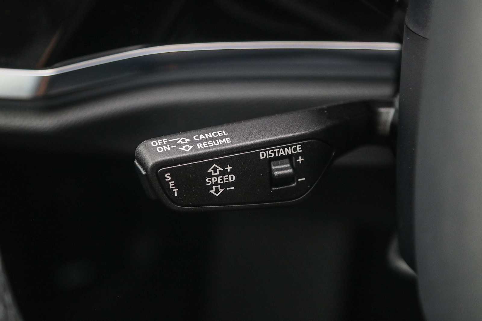 Thumbnail: 2025 Audi Q3 - 37