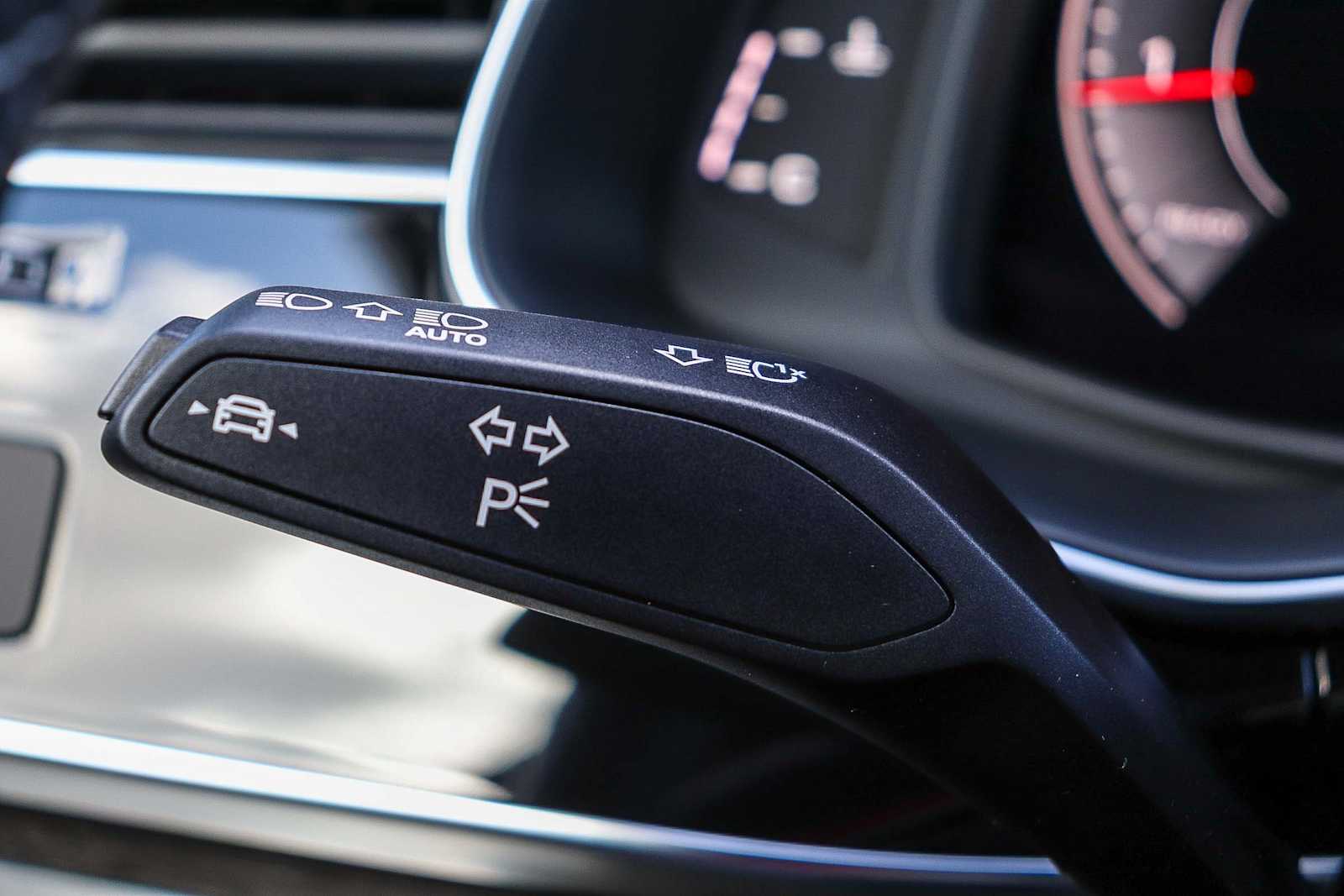 Thumbnail: 2026 Audi Q7 - 31